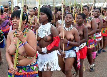 Naked Black Lady Dancing - Black women dancing nude